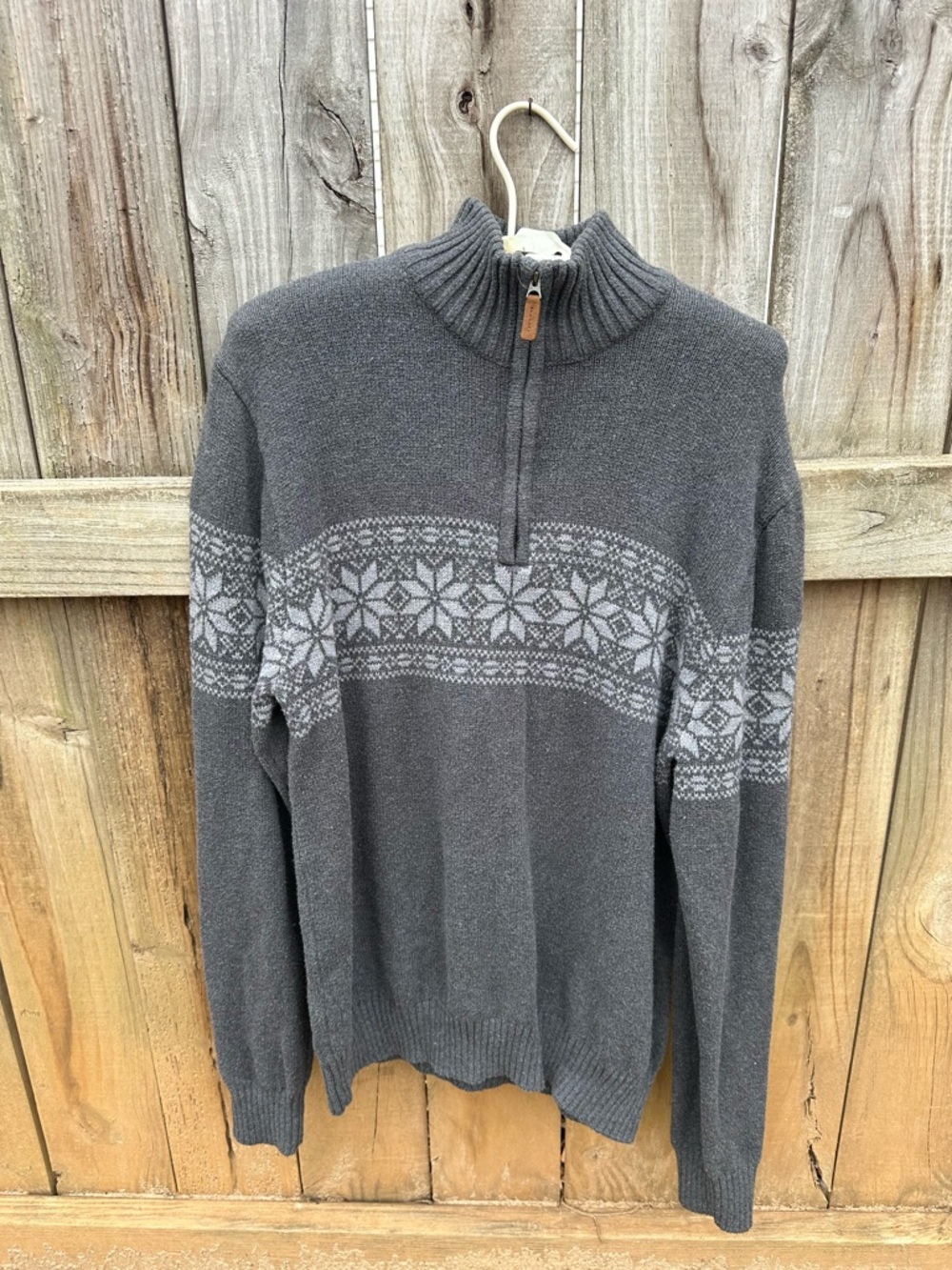 St. John’s Bay 1/4 zip snowflake sweater